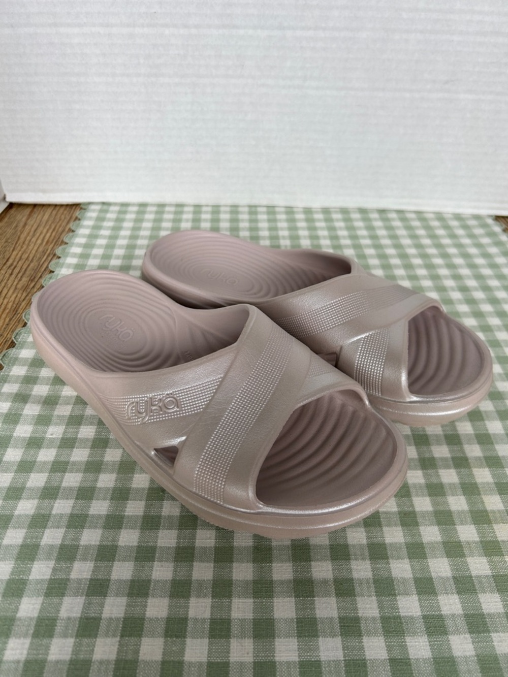 Ryka Women's Shimmery Blush Pink Slide Sandals Size 9-91/2